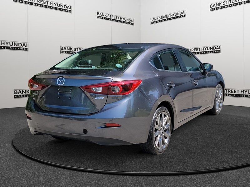 2018 Mazda Mazda3 GT Auto