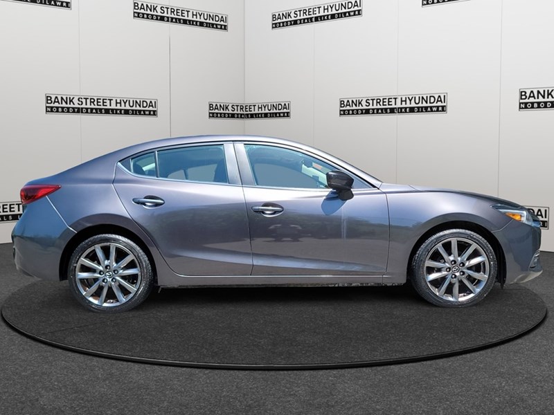 2018 Mazda Mazda3 GT Auto