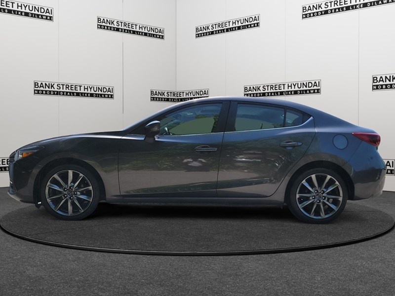 2018 Mazda Mazda3 GT Auto