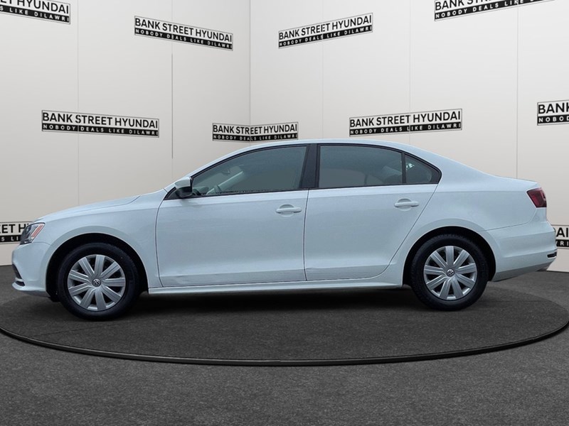 2017 Volkswagen Jetta 4dr 1.4 TSI Auto Trendline+