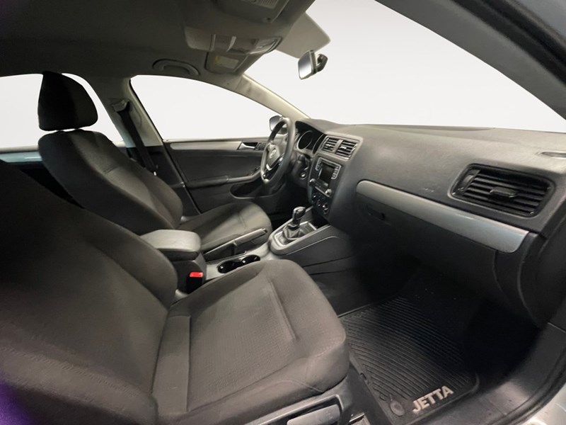 2017 Volkswagen Jetta 4dr 1.4 TSI Auto Trendline+