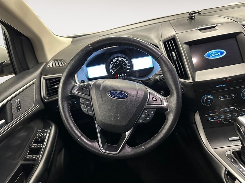 2017 Ford Edge 4dr SEL AWD