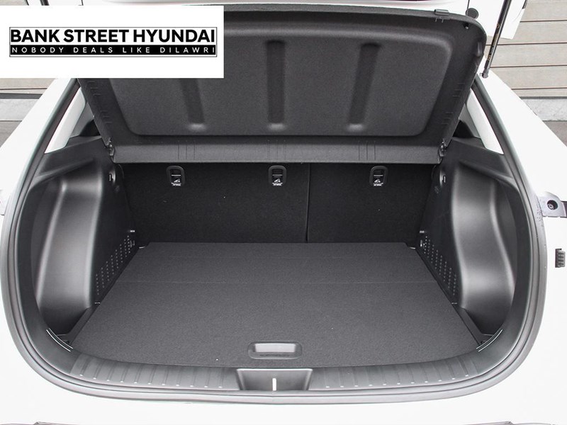 2025 Hyundai Kona Electric Preferred FWD