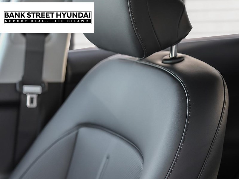 2025 Hyundai Kona Electric Preferred FWD w/Trend Package