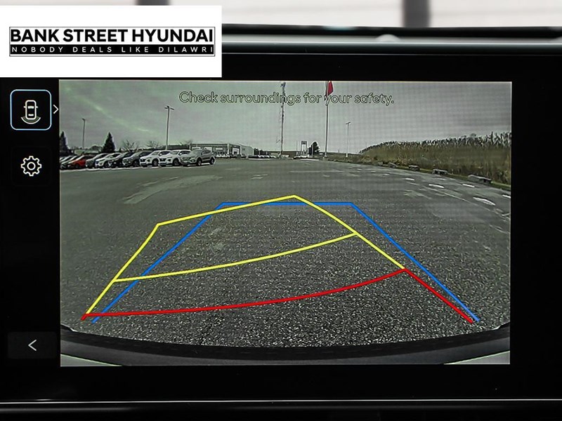 2025 Hyundai Kona Electric Preferred FWD