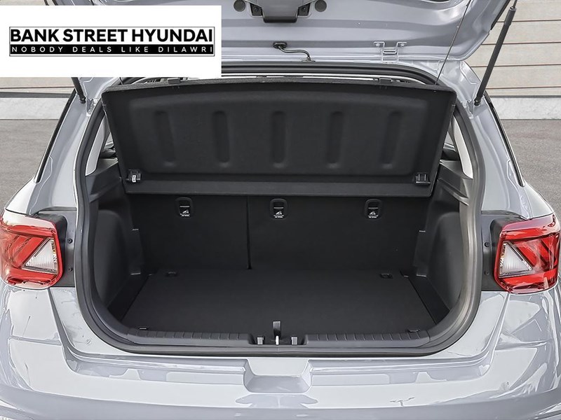 2025 Hyundai Venue Preferred IVT