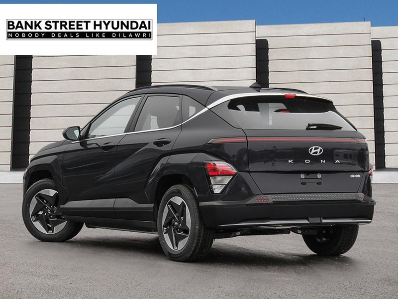 2025 Hyundai Kona Electric Preferred FWD w/Ultimate Package Green Interior