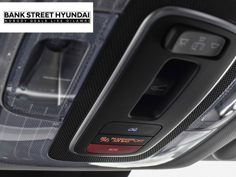 2025 Hyundai Kona Electric Preferred FWD w/Ultimate Package