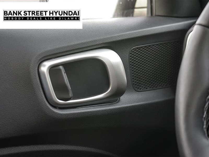 2025 Hyundai Venue Preferred IVT