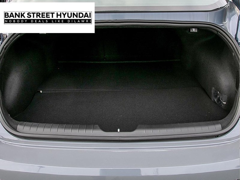 2025 Hyundai IONIQ 6 Preferred AWD Long Range w/Ultimate Pkg