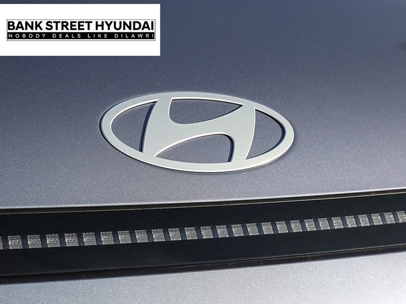 2025 Hyundai Kona Electric Preferred FWD w/Ultimate Package
