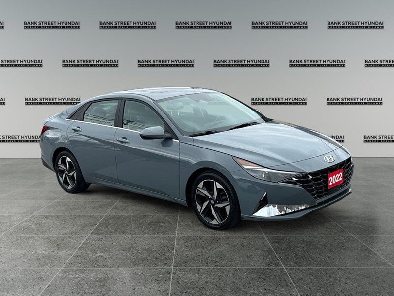 2022 Hyundai Elantra Ultimate IVT