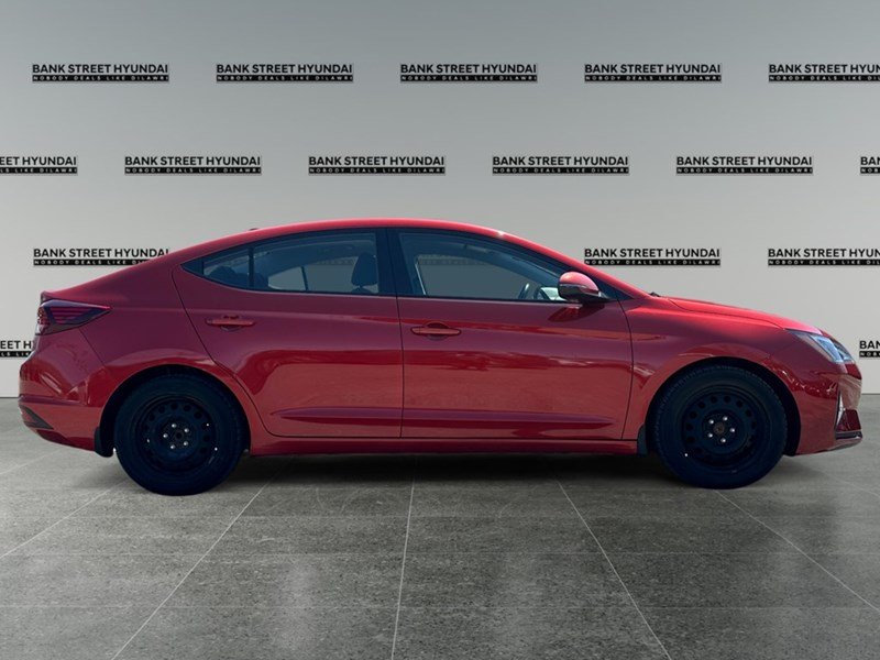 2020 Hyundai Elantra Preferred IVT
