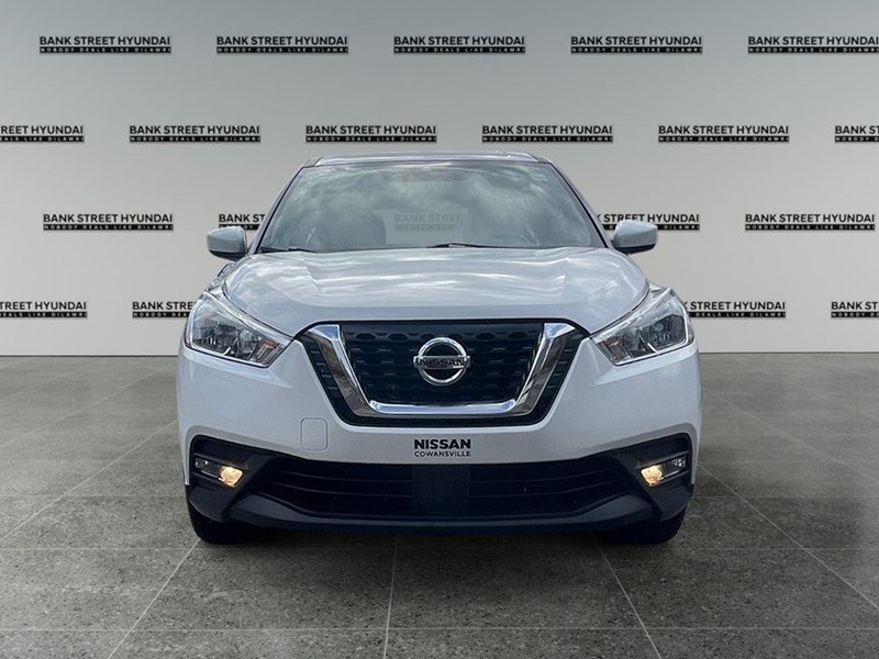 2020 Nissan Kicks SV FWD