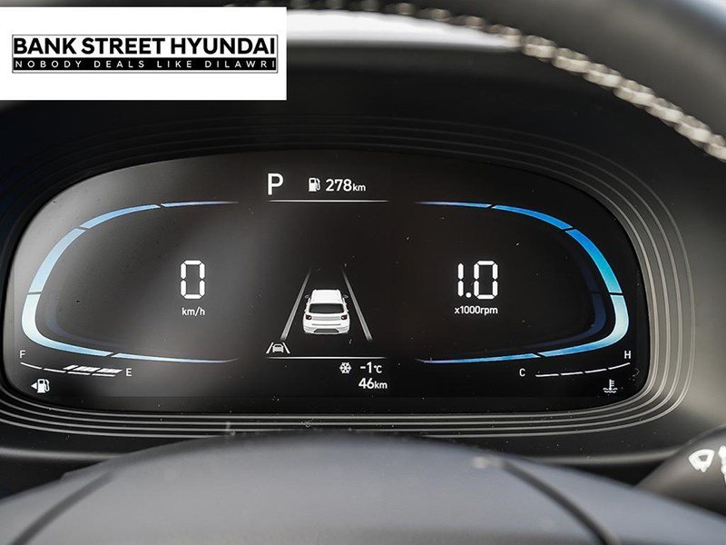2025 Hyundai Venue Essential IVT