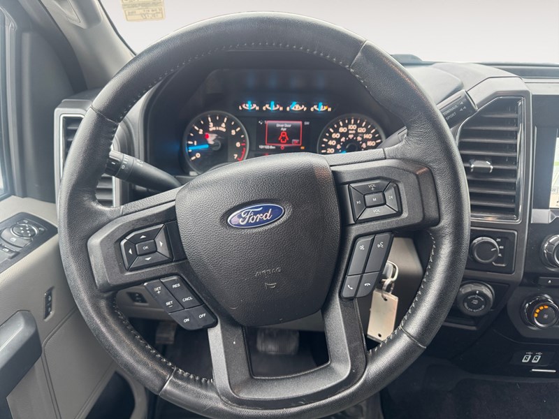 2017 Ford F-150 4WD SuperCab 145" XL