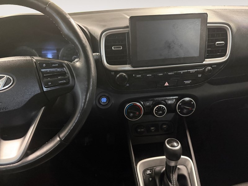 2021 Hyundai Venue Trend IVT