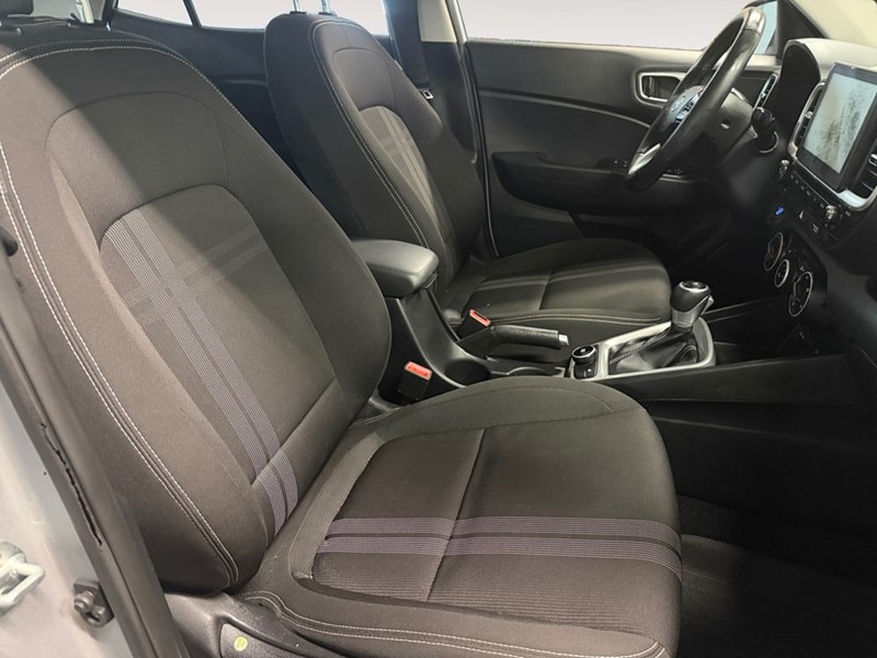 2021 Hyundai Venue Trend IVT