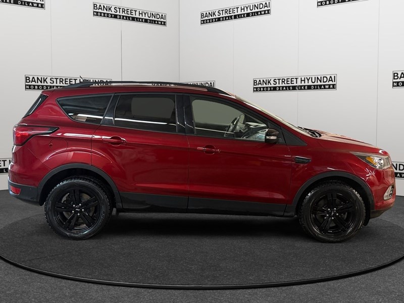 2019 Ford Escape Titanium 4WD