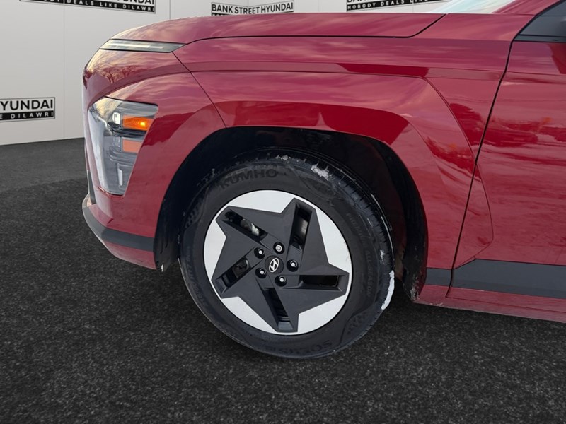 2024 Hyundai Kona Electric Preferred FWD