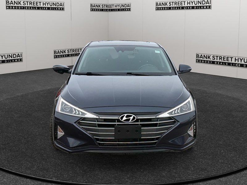 2020 Hyundai Elantra Preferred w/Sun & Safety Package IVT