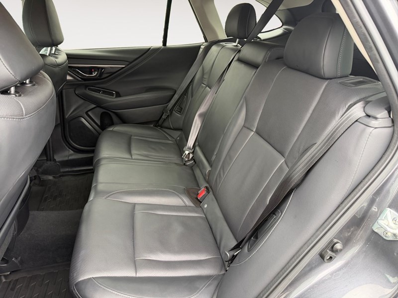 2022 Subaru Outback Limited CVT