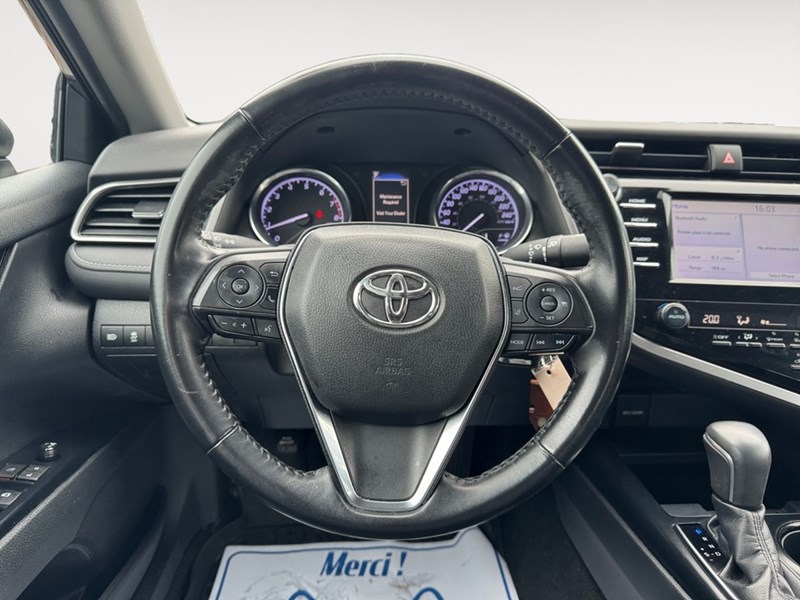 2019 Toyota Camry SE Auto