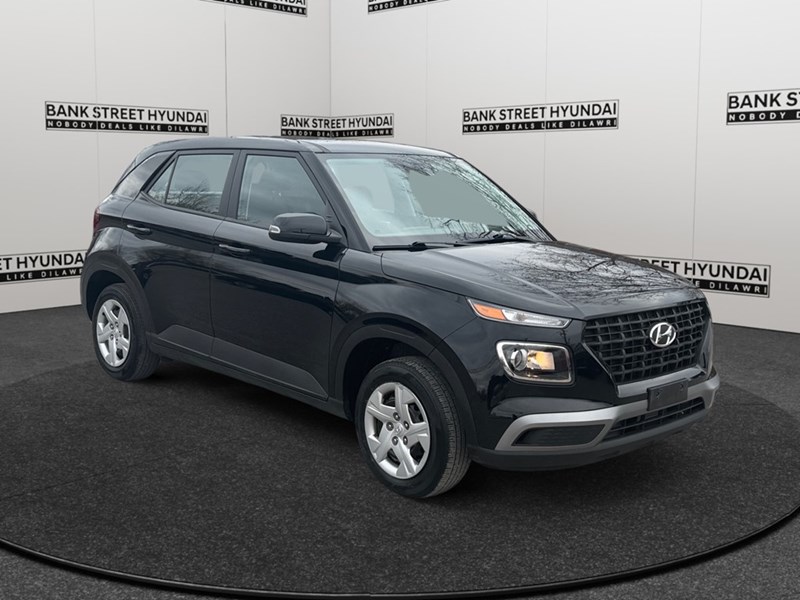 2023 Hyundai Venue Essential IVT