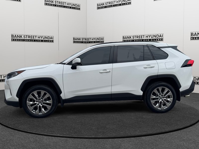 2021 Toyota RAV4 XLE AWD