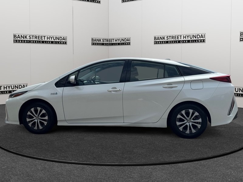 2020 Toyota Prius Prime Upgrade Auto