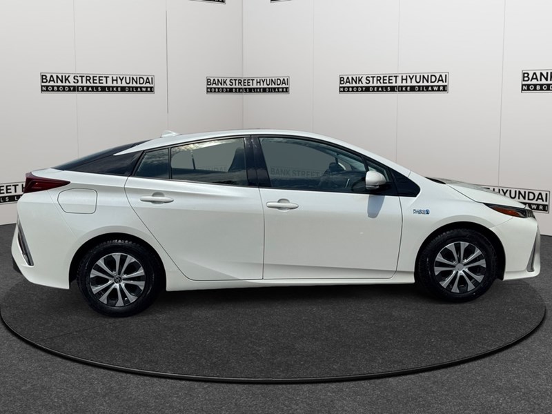 2020 Toyota Prius Prime Upgrade Auto