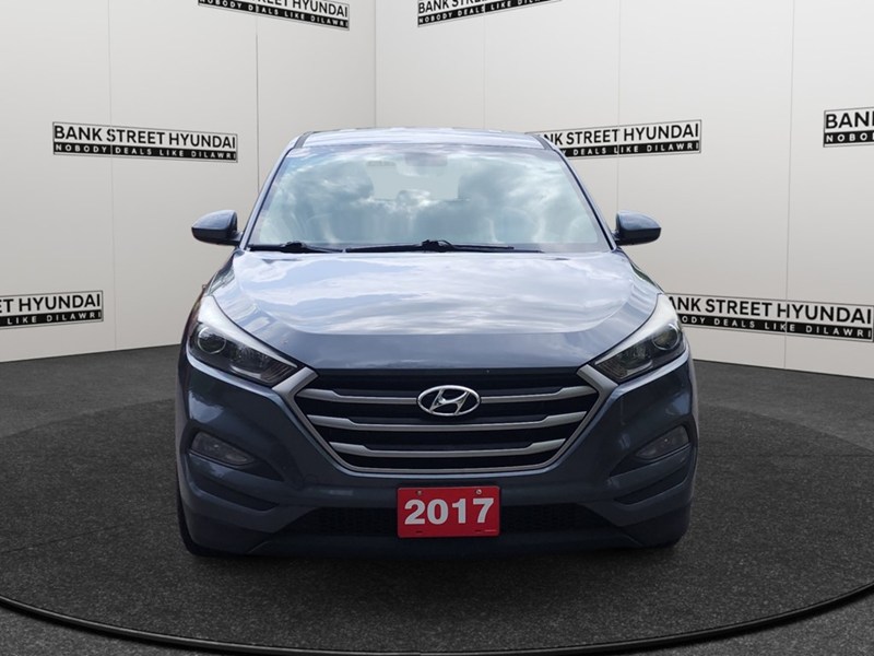 2017 Hyundai Tucson FWD 4dr 2.0L