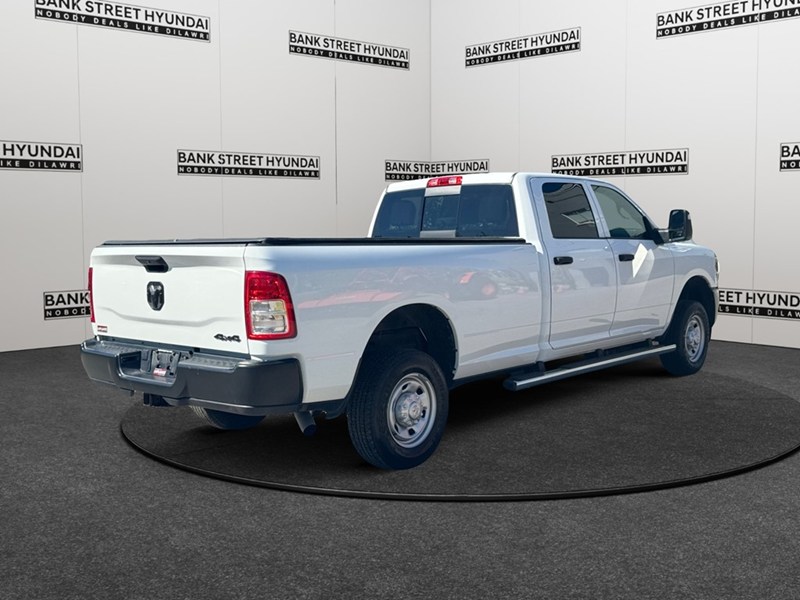 2024 RAM 2500 Tradesman 4x4 Crew Cab 8' Box