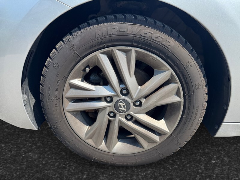 2019 Hyundai Elantra Preferred Auto