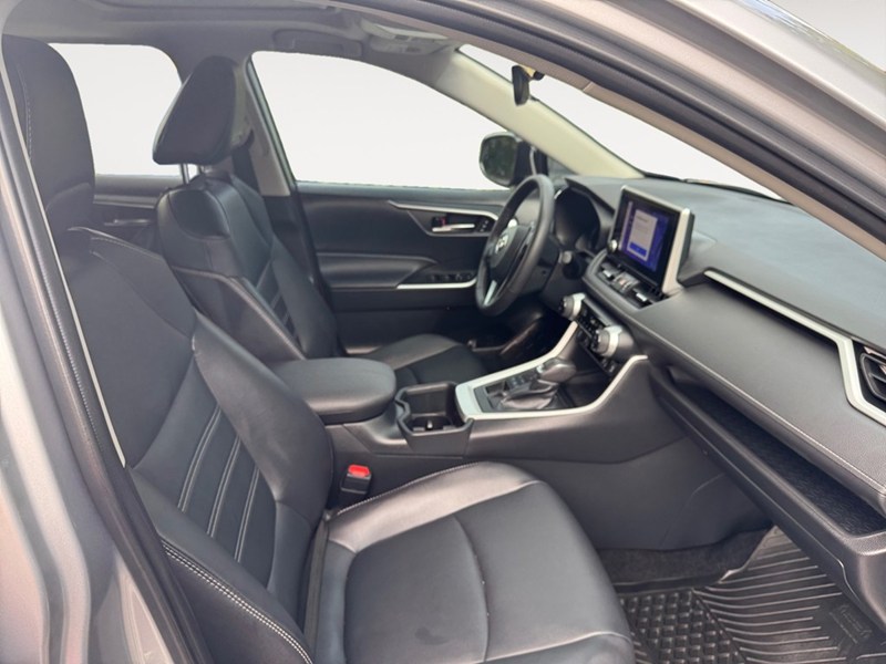 2023 Toyota RAV4 XLE AWD