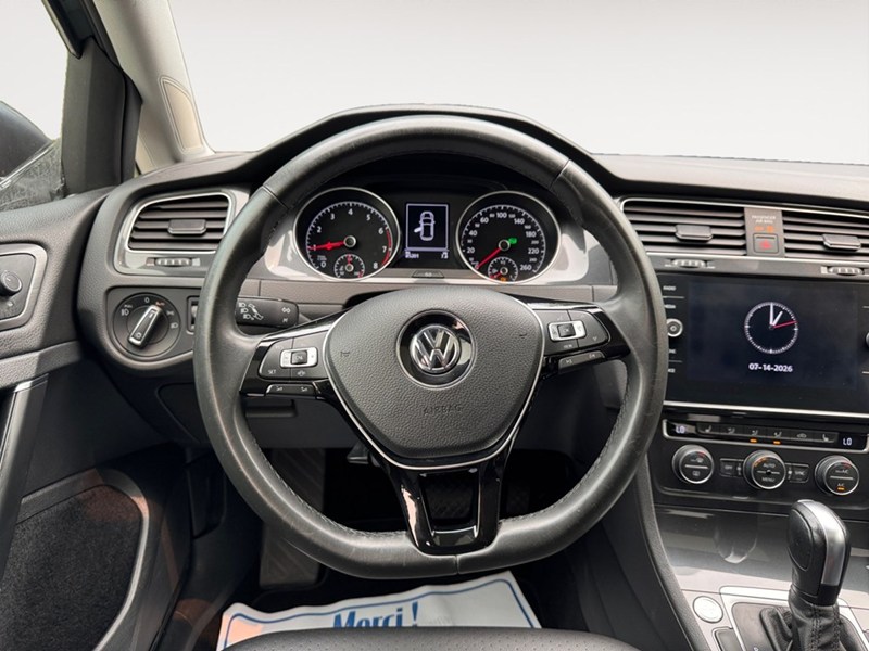 2020 Volkswagen Golf Highline 5-door Auto