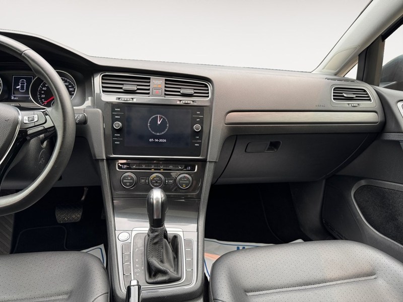 2020 Volkswagen Golf Highline 5-door Auto