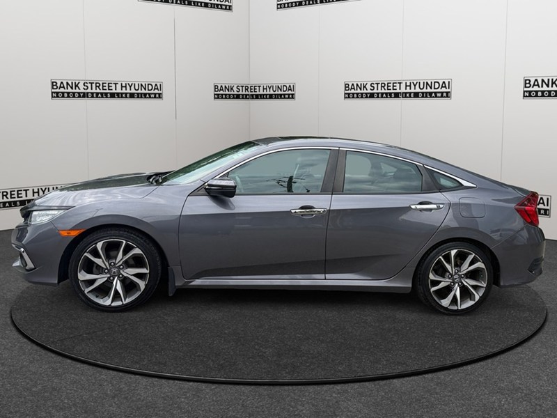2019 Honda Civic Touring CVT