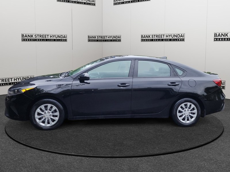 2022 Kia Forte LX IVT