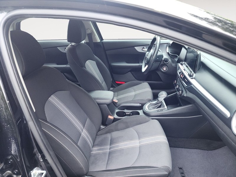 2022 Kia Forte LX IVT