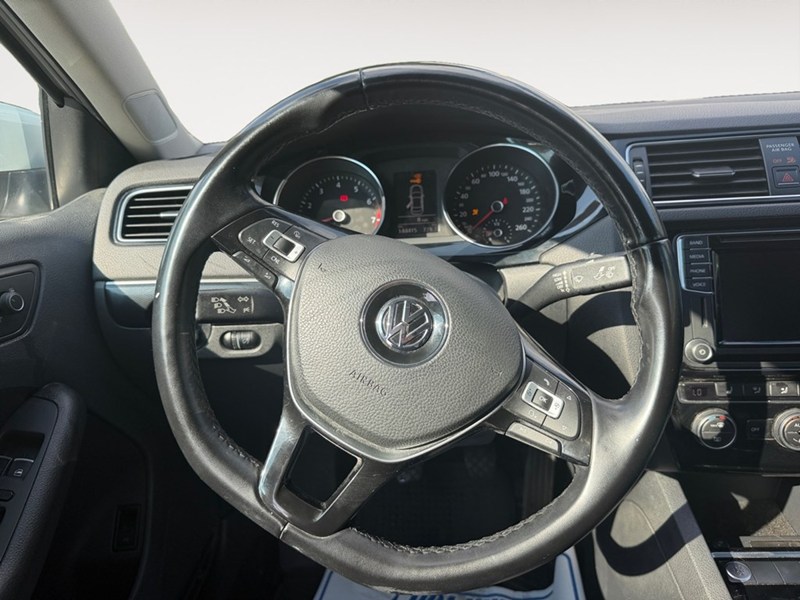 2017 Volkswagen Jetta 4dr 1.4 TSI Man Wolfsburg Edition