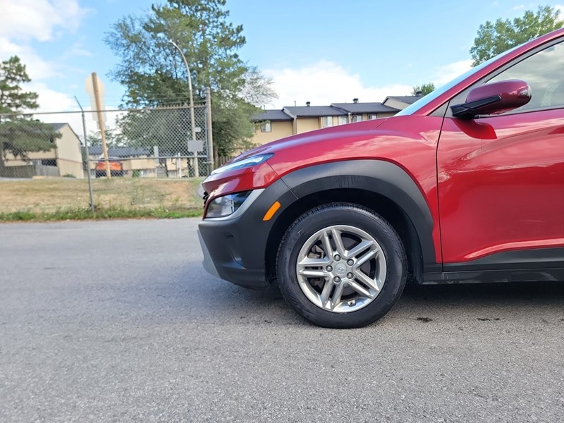 2023 Hyundai Kona 2.0L Essential AWD