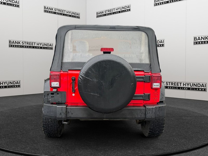2017 Jeep Wrangler 4WD 2dr Sport