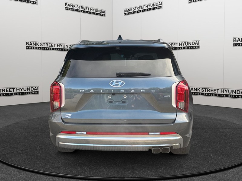 2023 Hyundai Palisade Ultimate Calligraphy 7-Passenger AWD