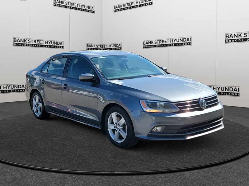 2017 Volkswagen Jetta 4dr 1.4 TSI Auto Trendline+