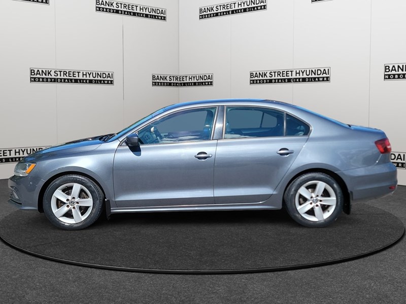 2017 Volkswagen Jetta 4dr 1.4 TSI Auto Trendline+