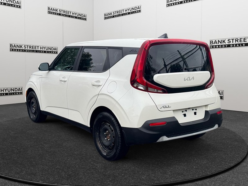 2022 Kia Soul EX IVT