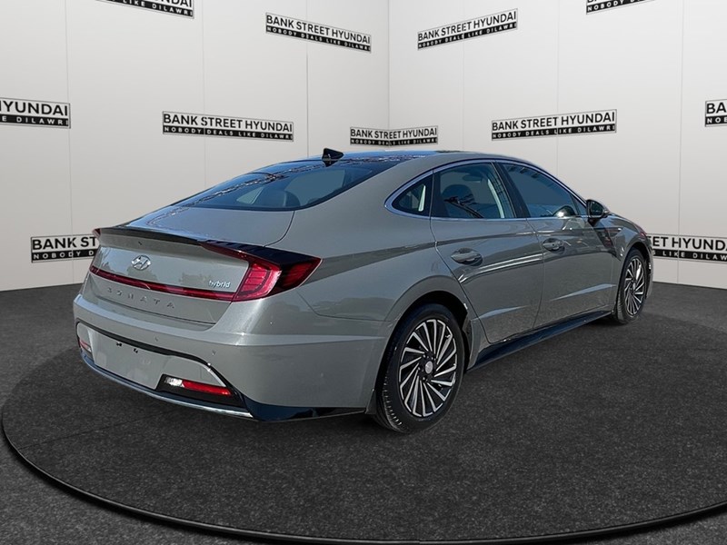 2020 Hyundai Sonata Hybrid Ultimate Sedan