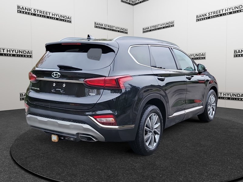 2019 Hyundai Santa Fe 2.4L Preferred AWD w/Dark Chrome Accent