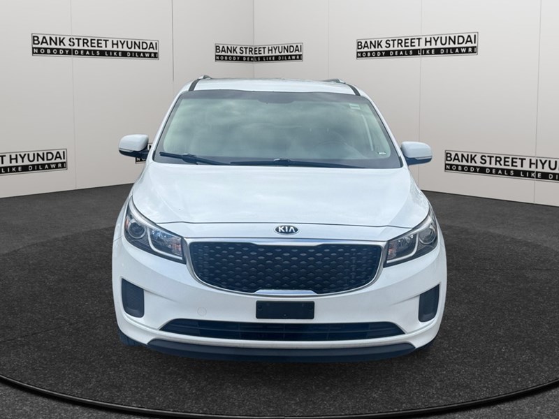 2018 Kia Sedona LX FWD